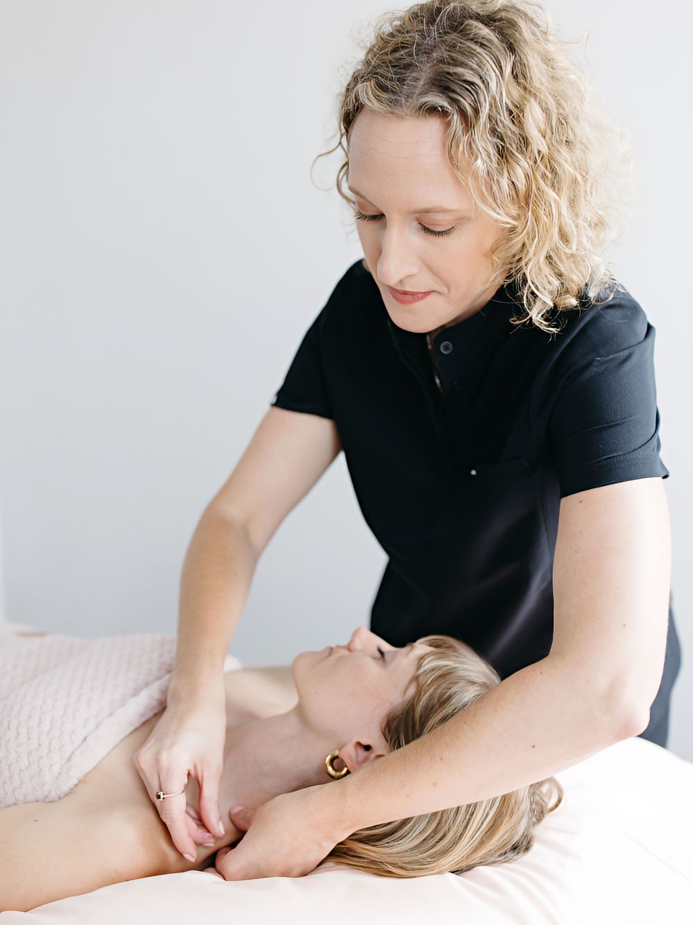 Acupuncture treatment at Cherry Blossom Healing Arts Acupuncture treatment at Cherry Blossom Healing Arts