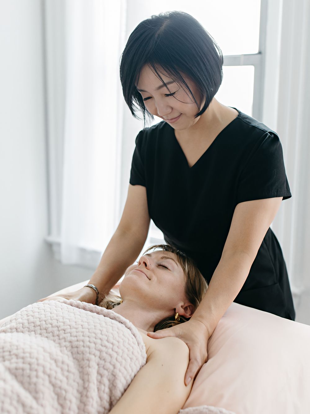 Acupuncture Treatment Acupuncture Treatment at Cherry Blossom Healing Arts